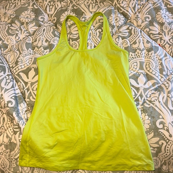 Nike Workout Tank - Picture 1 of 2